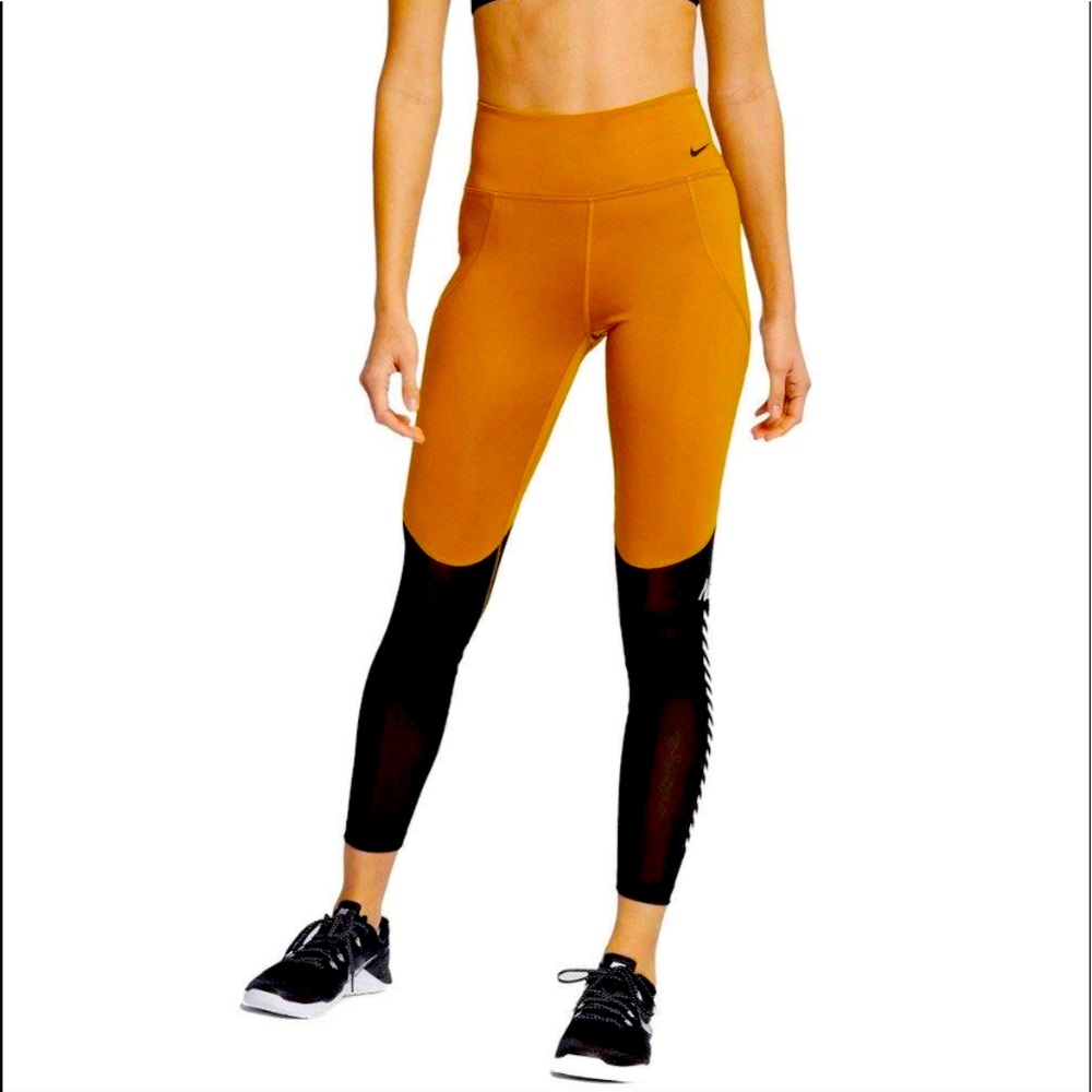 Nike leggings